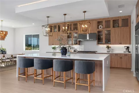Kitchen - 18411 Boulder Blf, Silverado, CA 92676 photo 2 of 5