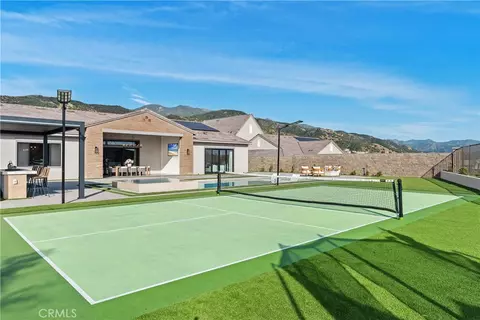 Exterior - 18411 Boulder Blf, Silverado, CA 92676 photo 6 of 11