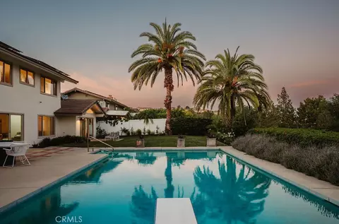 11042 Hunting Horn Dr, North Tustin, CA 92705