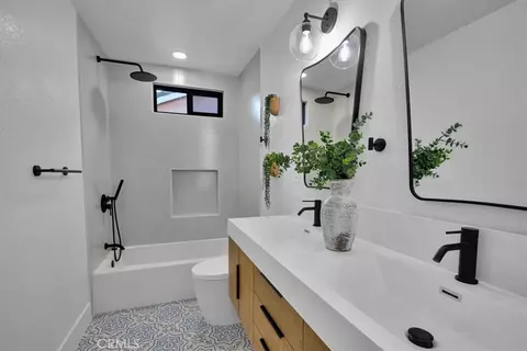 Bath - 21029 Stoddard Wls, Walnut, CA 91789 photo 3 of 5