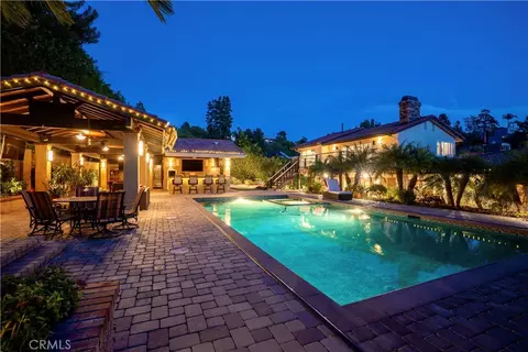 19151 Fowler, Santa Ana, CA 92705
