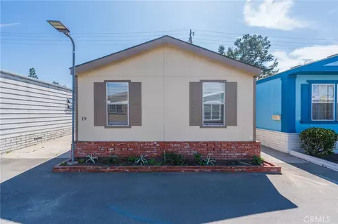 12062 W Edinger #SPC 19, Santa Ana, CA 92704