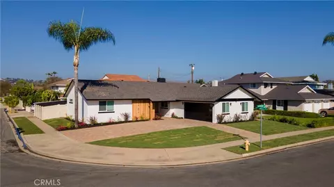 1701 Saybrook, Tustin, CA 92780