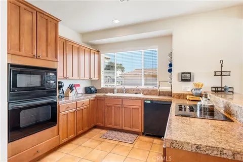 Kitchen - 7515 Rio Vis, Big River, CA 92242 photo 2 of 3