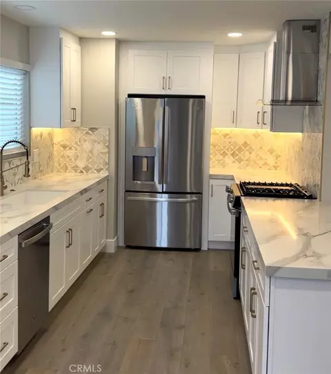 2430 Santa Ana #F1, Costa Mesa, CA 92627