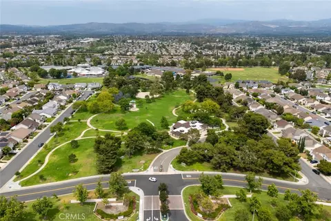 View/Area - 9 Badger Pass, Irvine, CA 92604 photo 7 of 12
