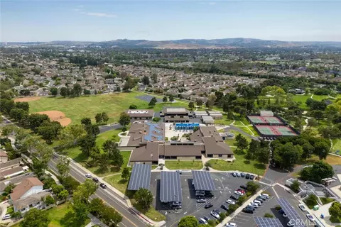 View/Area - 9 Badger Pass, Irvine, CA 92604 photo 9 of 12