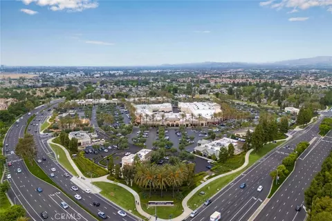 View/Area - 9 Badger Pass, Irvine, CA 92604 photo 12 of 12