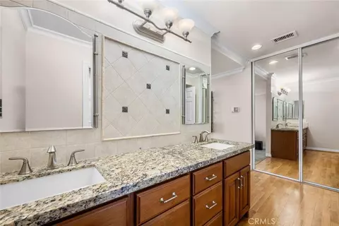 Bath - 9 Badger Pass, Irvine, CA 92604 photo 1 of 2