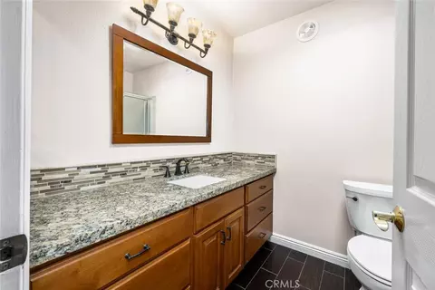 Bath - 9 Badger Pass, Irvine, CA 92604 photo 2 of 2