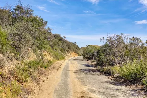 1 Decker Canyon Rd, Ortega Mountain, CA 92530 photo 8