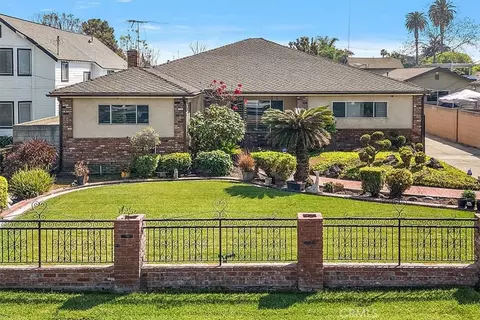 420 W Tichenor St, Compton, CA 90220