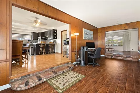Entry Way - 420 W Tichenor St, Compton, CA 90220 photo 1 of 1