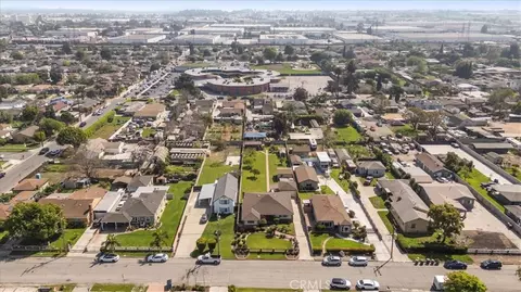 View/Area - 420 W Tichenor St, Compton, CA 90220 photo 2 of 10