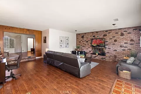 Living - 420 W Tichenor St, Compton, CA 90220 photo 4 of 6