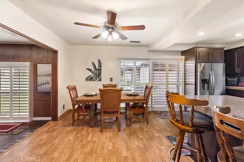 Dining - 420 W Tichenor St, Compton, CA 90220 photo 2 of 3
