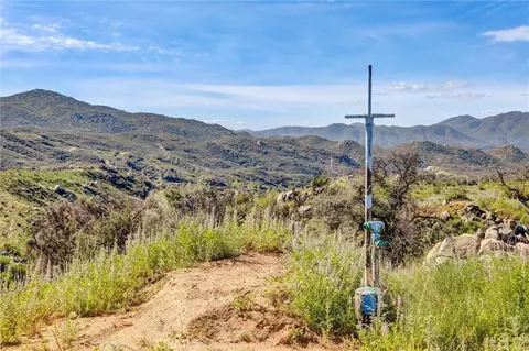 2 Decker Canyon Rd, Ortega Mountain, CA 92530 photo 2