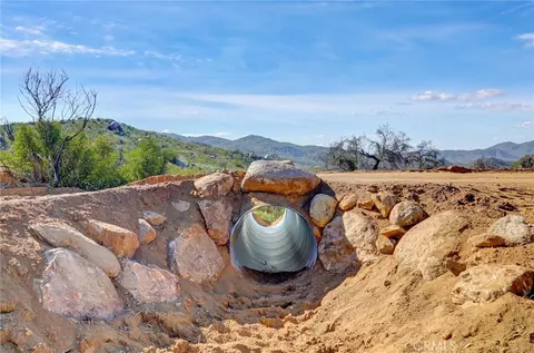 2 Decker Canyon Rd, Ortega Mountain, CA 92530 photo 23