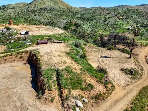 2 Decker Canyon Rd, Ortega Mountain, CA 92530 photo 6