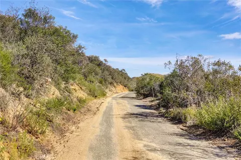 2 Decker Canyon Rd, Ortega Mountain, CA 92530 photo 16