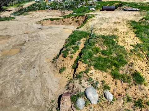 2 Decker Canyon Rd, Ortega Mountain, CA 92530 photo 49