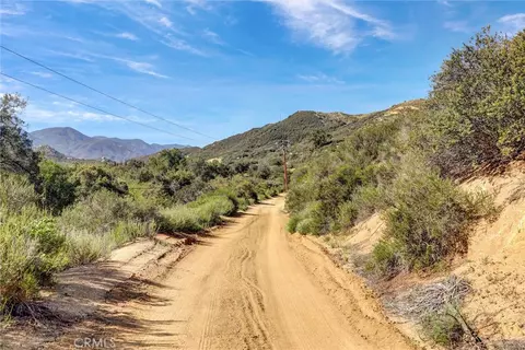 2 Decker Canyon Rd, Ortega Mountain, CA 92530 photo 17