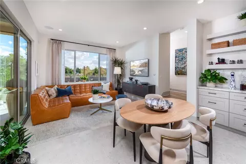 136 Pisano, Irvine, CA 92618 photo 3