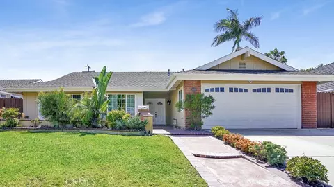 22871 Willard Ave, Lake Forest, CA 92630