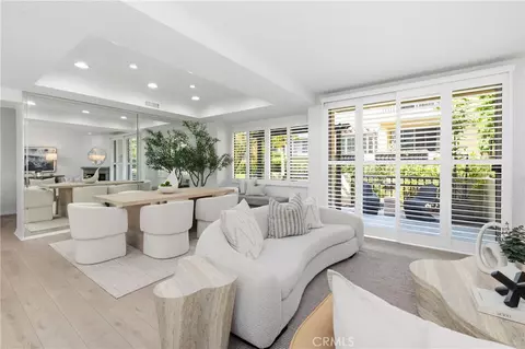 909 Muirfield Dr, Newport Beach, CA 92660