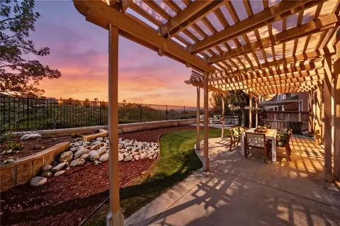 45211 Tioga St, Temecula, CA 92592