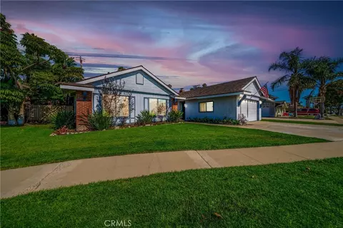 3140 Coolidge Ave, Costa Mesa, CA 92626