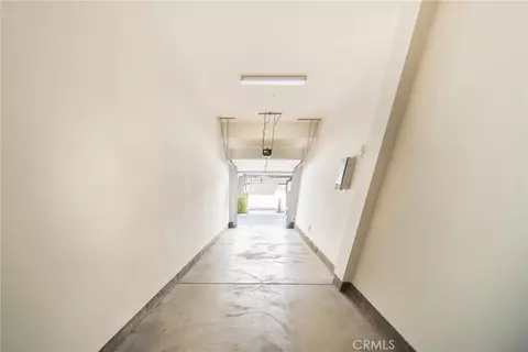 Entry Way - 151 Sash, Irvine, CA 92618 photo 3 of 3