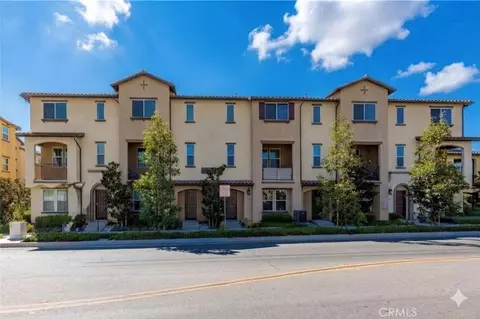 120 S Pacific Ave S #39, Santa Ana, CA 92703
