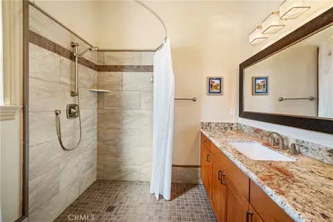 Bath - 4355 Ramona, Fallbrook, CA 92028 photo 2 of 6