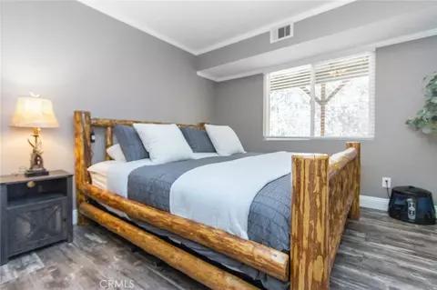 Bedroom - 43005 Monterey, Big Bear Lake, CA 92315 photo 1 of 4