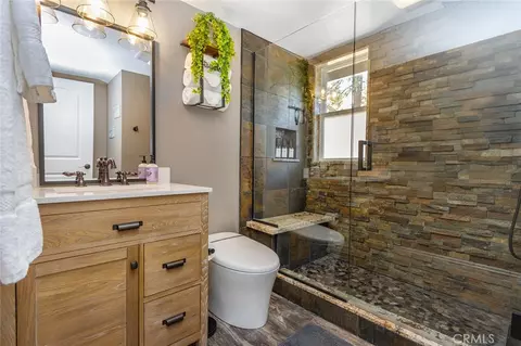 Bath - 43005 Monterey, Big Bear Lake, CA 92315 photo 1 of 2