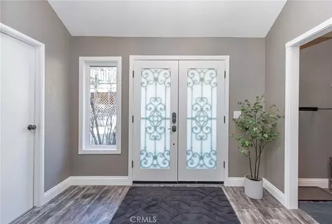 Entry Way - 43005 Monterey, Big Bear Lake, CA 92315 photo 1 of 3