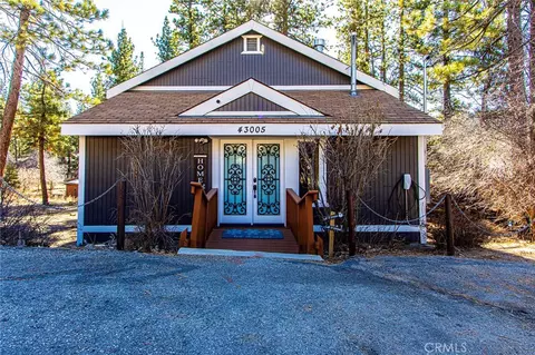 Exterior - 43005 Monterey, Big Bear Lake, CA 92315 photo 5 of 6
