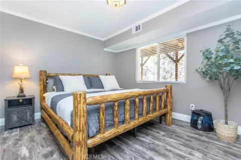 Bedroom - 43005 Monterey, Big Bear Lake, CA 92315 photo 2 of 4