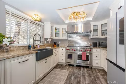 Kitchen - 43005 Monterey, Big Bear Lake, CA 92315 photo 1 of 3