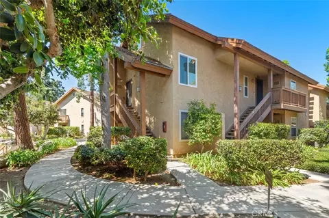 89 Lemon Grv, Irvine, CA 92618