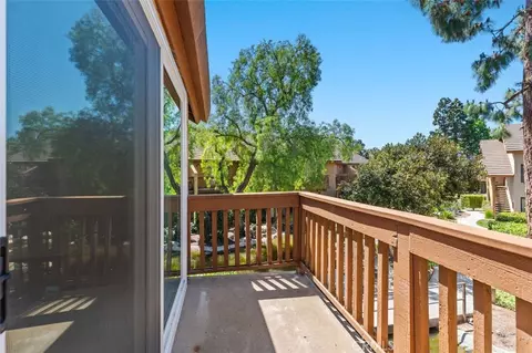 Exterior - 89 Lemon Grv, Irvine, CA 92618 photo 5 of 9
