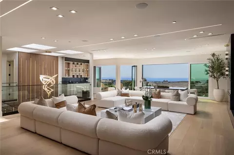 4 Narbonne, Newport Beach, CA 92660