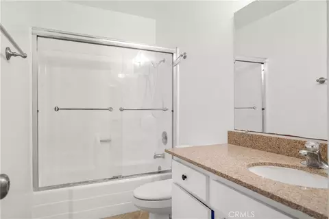 Bath - 4137 Tiberon Dr, Oceanside, CA 92056 photo 2 of 2