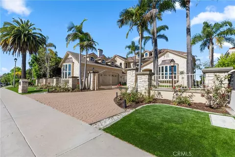 27495 Hidden Trail Rd, Laguna Hills, CA 92653