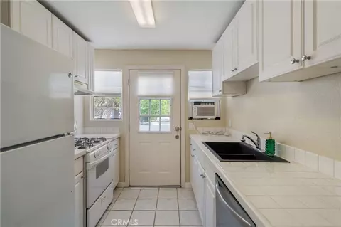 2707 S El Camino Real, San Clemente, CA 92672