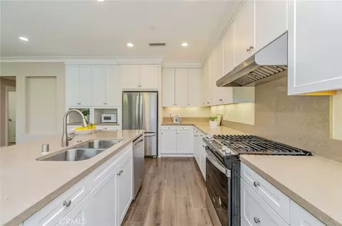 Kitchen - 167 Overbrook, Irvine, CA 92620 photo 2 of 4