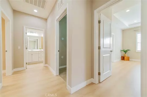Entry Way - 167 Overbrook, Irvine, CA 92620 photo 2 of 3
