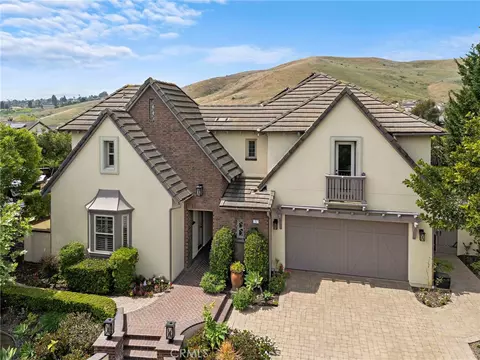 5 Cambridge Rd, Ladera Ranch, CA 92694
