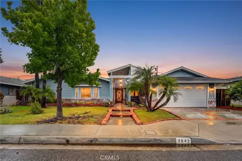 2842 Velasco, Costa Mesa, CA 92626